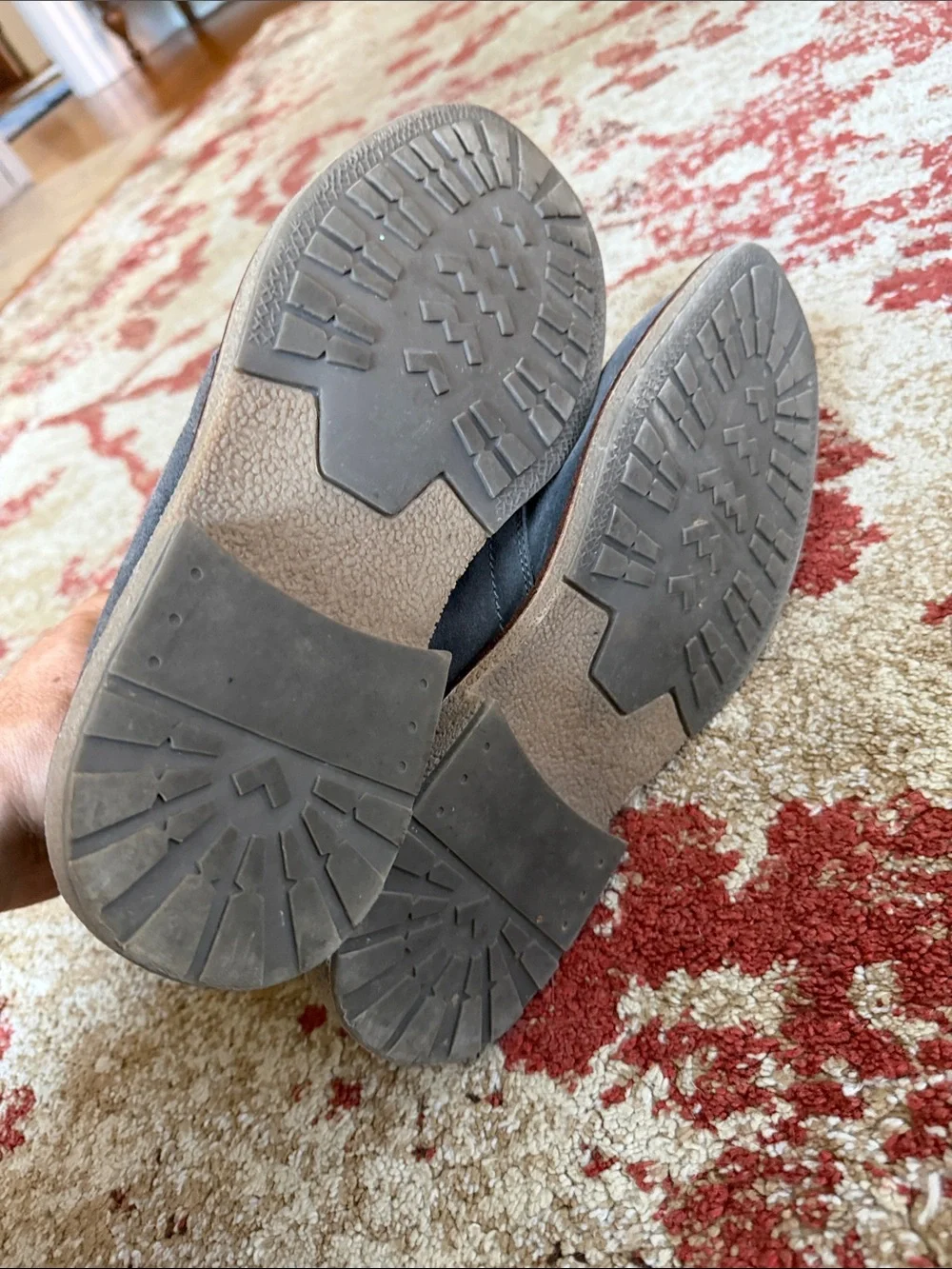Hawke & Co Gray Suede Chukka Boots